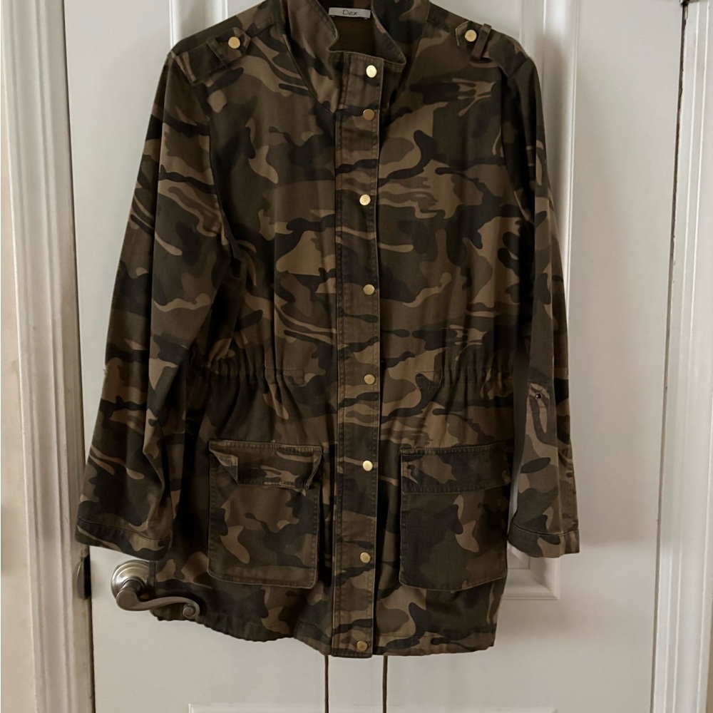 Ladies Dex Camouflage Jacket- size L